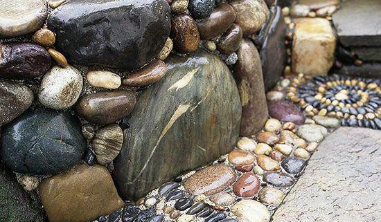 استفاده از سنگ‌های رودخانه‌ای در دکوراسیون